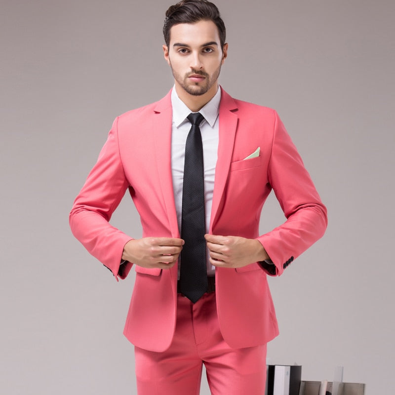 New Fashion Groom Wedding Dress Suit - Men's Casual Business 3-Piece Suit Set, including Blazers, Pants, and Vest. Perfect for Weddings and Special Occasions, this Suit Ensemble exudes Style and Sophistication.