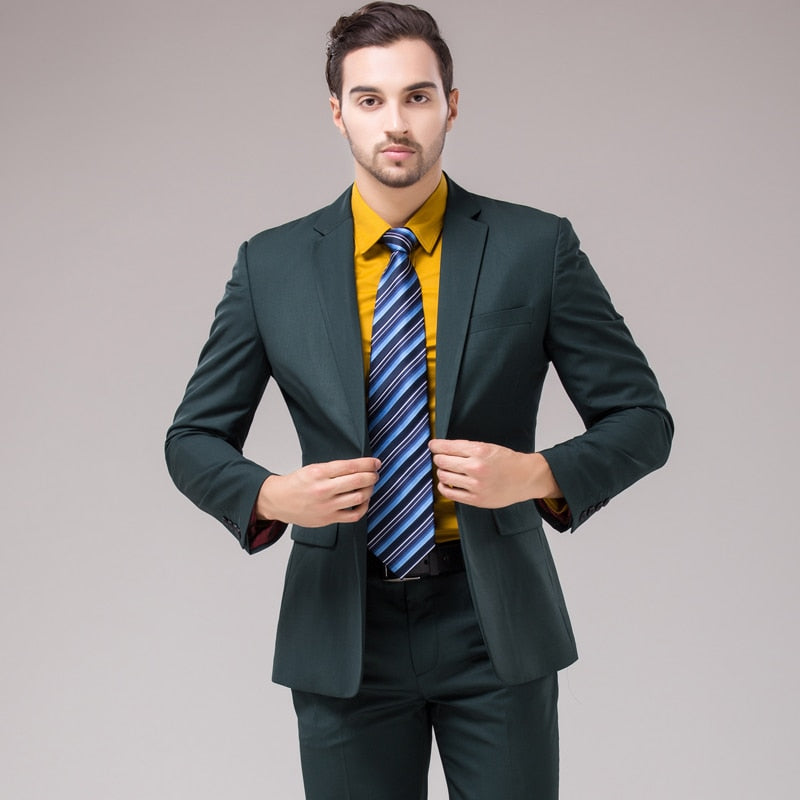 New Fashion Groom Wedding Dress Suit - Men's Casual Business 3-Piece Suit Set, including Blazers, Pants, and Vest. Perfect for Weddings and Special Occasions, this Suit Ensemble exudes Style and Sophistication.