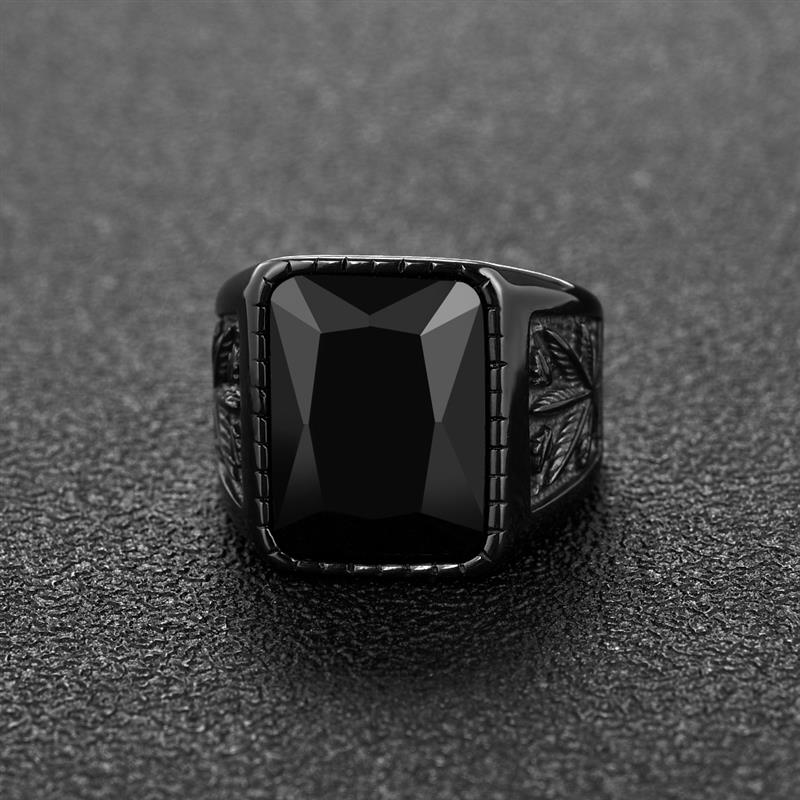 Men Hiphop Ring 316L Stainless Steel Black/Red Stone Ring Rock Fashion Male Jewelry Wedding Rings Accessories Wholesale