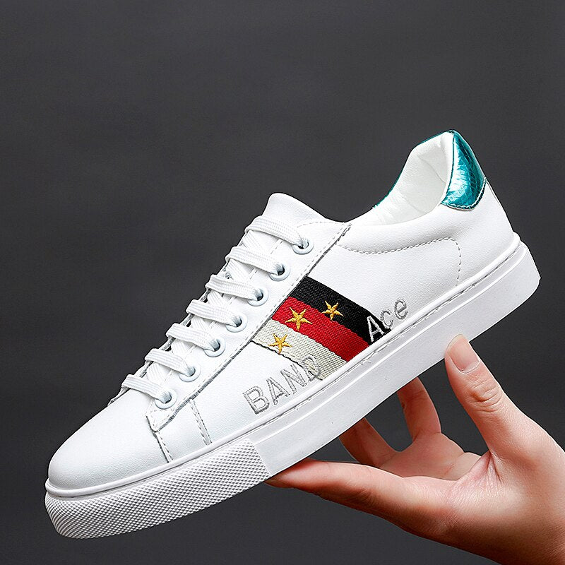 Genuine Leather Running White Mens Sport Casual Shoes for Men Girls Boy Platform Male Women Designer Luxury Sneakers Chunky 2023