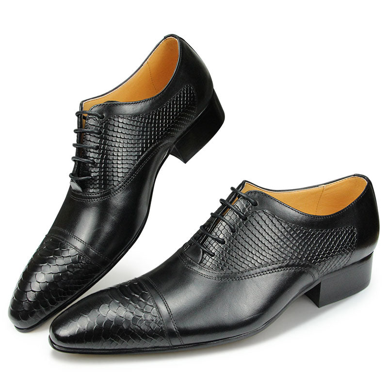 Man Dress Shoes Wedding Party Classic Style Oxfords Serpentine Pointed Sapatos Sociais Leather Lace Up High Quality Black Shoe