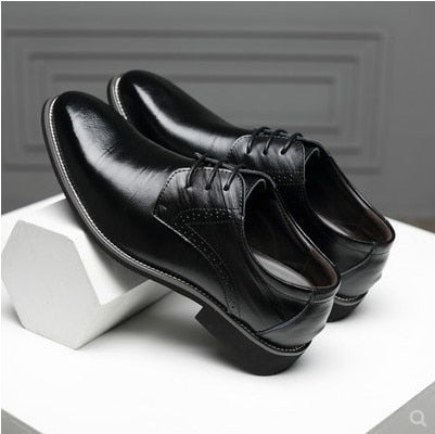 Zapatos Hombre Plus Size Men Leather Shoes Casual Shoes High Quality Luxury Business Dress Shoes All-Match Wedding Shoes Man