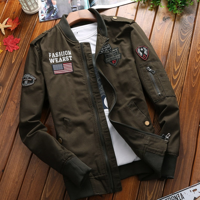 Bomber Jacket Men Fashion Casual Windbreaker Jacket Coat Men Spring and Autumn New Hot Outwear Stand Slim Military Embroidery