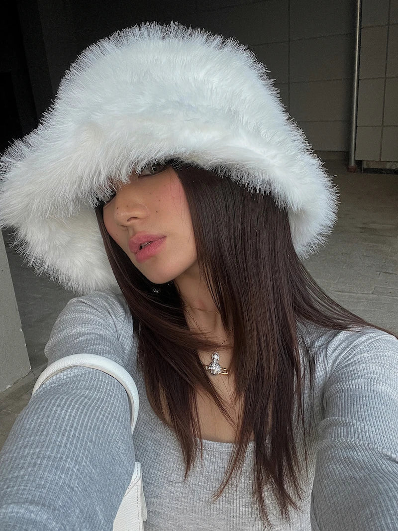 Fluffy Faux Fur Bucket Hats Women Rabbit Fur Warm Thick Plush Winter Hat Lady Fashion Luxury Panama Furry Fisherman Cap Y2k