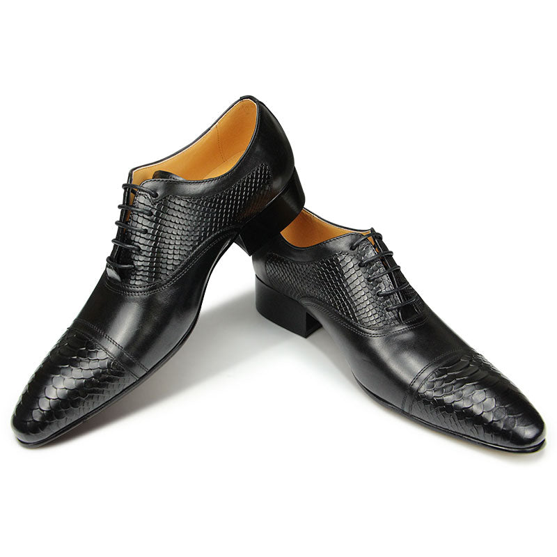 Man Dress Shoes Wedding Party Classic Style Oxfords Serpentine Pointed Sapatos Sociais Leather Lace Up High Quality Black Shoe